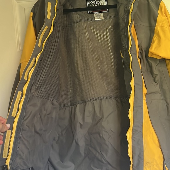 North Face Jacket - Picture 3 of 5